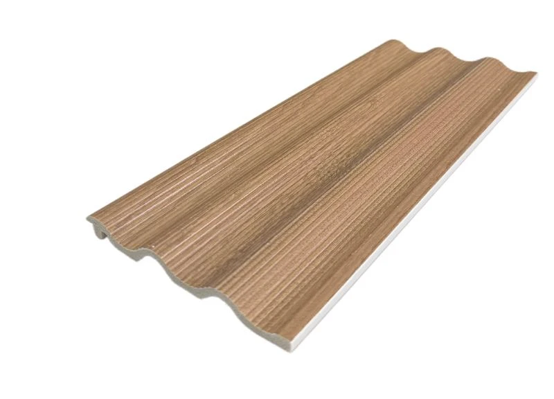 Wellenwandpaneel mit Holzmaserung